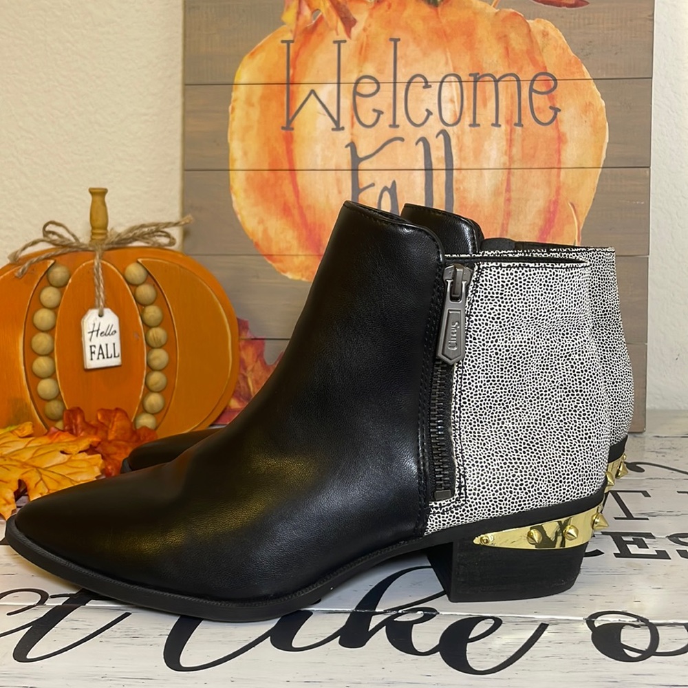 Circus by Sam Edelman Hess Women's Black and White Ankle Boots